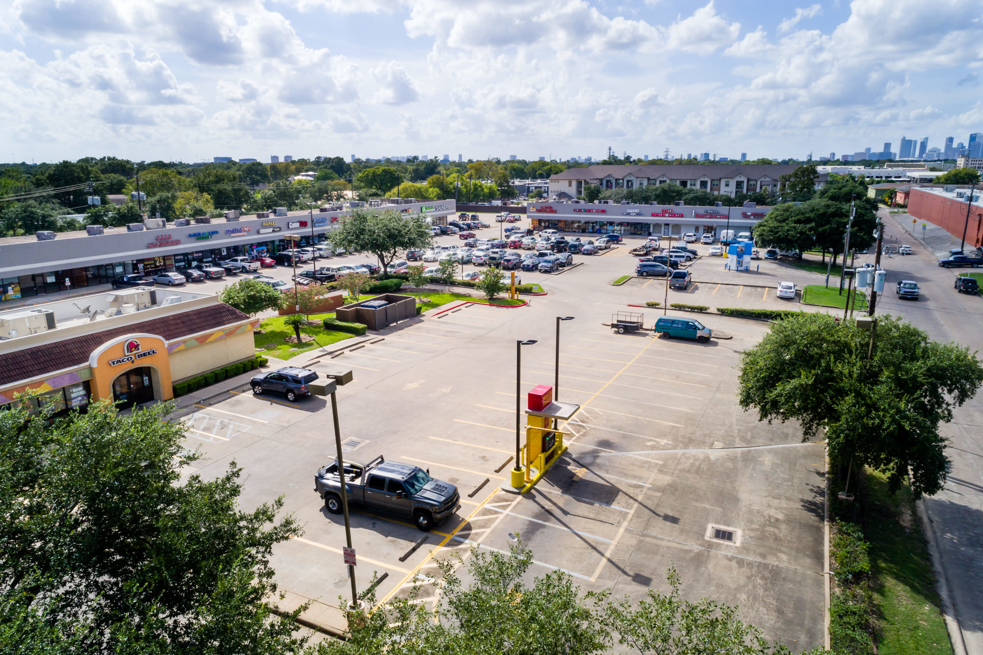 900 910 South Wayside Drive, Houston, TX 77023